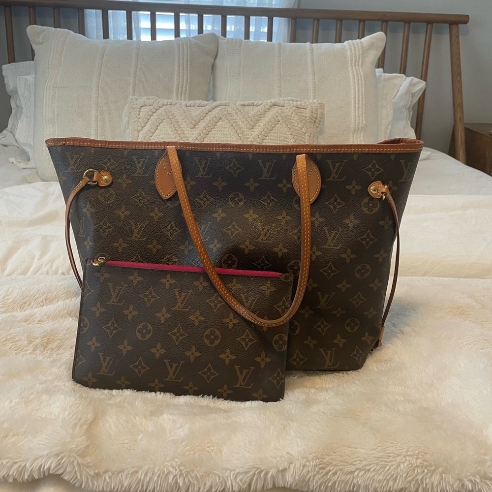 Louis Vuitton Neverfull MM